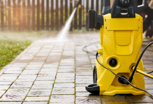 Best Driveway Pressure Washing  in Lynchburg, OH
